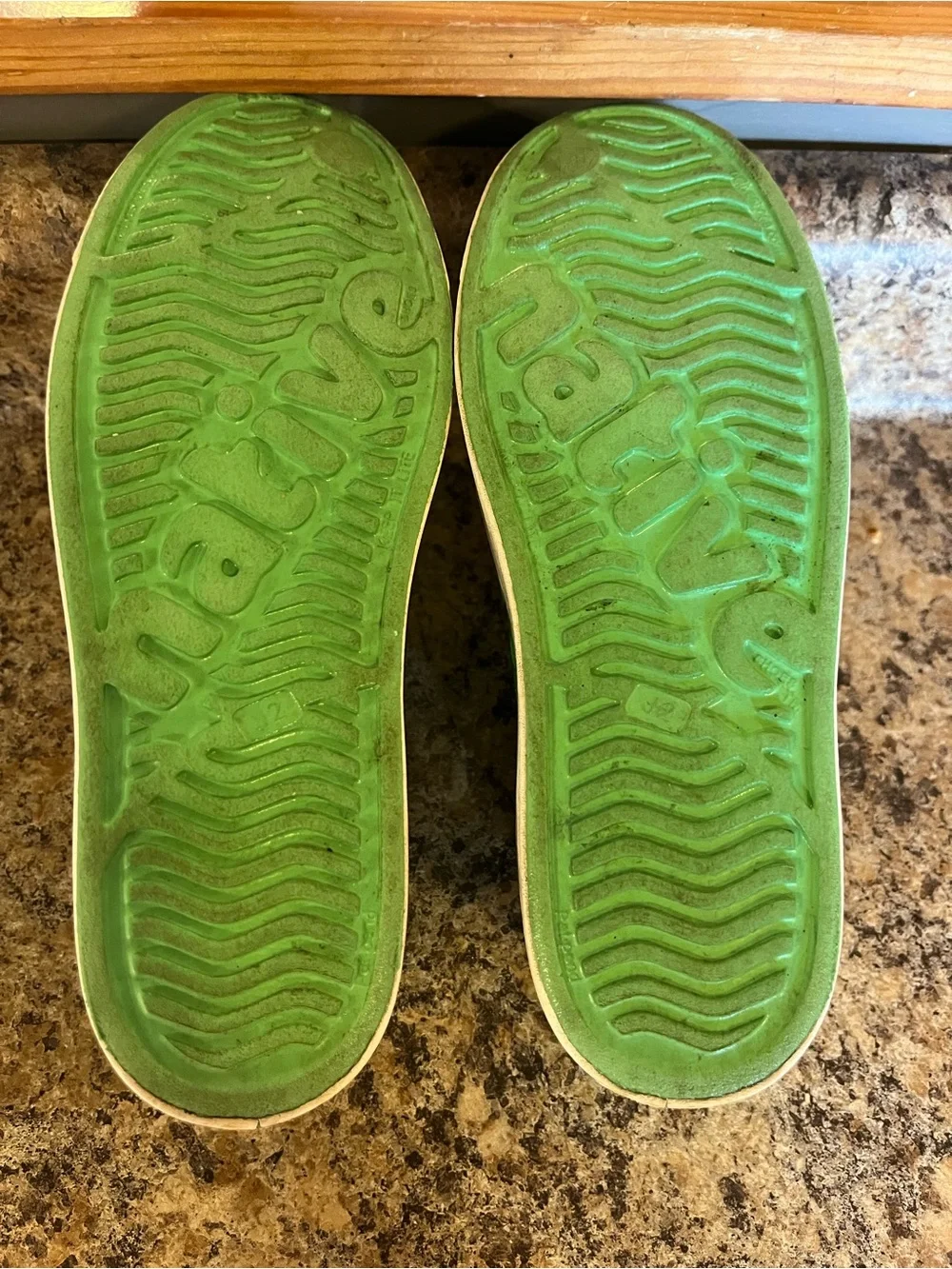 Native Shoes Kids Green Slip-On Water Sneakers with‎ White Toe